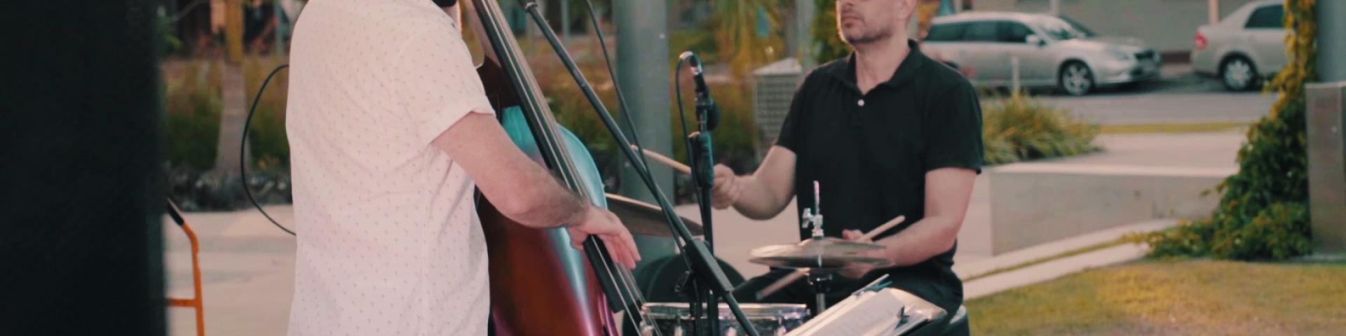Busking 